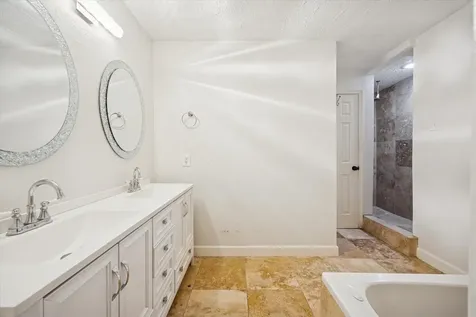 4718 Blanton Boulevard Houston TX 77092