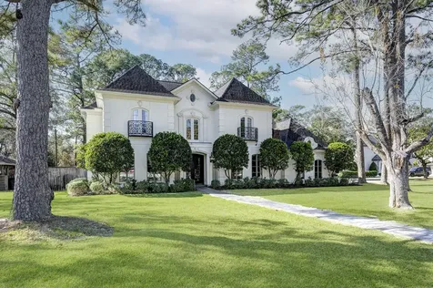 725 Blalock Road Hedwig Village TX 77024
