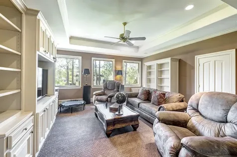 725 Blalock Road Hedwig Village TX 77024