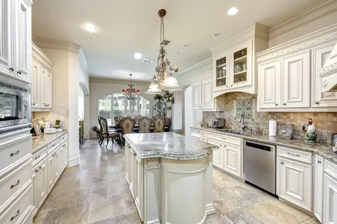 725 Blalock Road Hedwig Village TX 77024