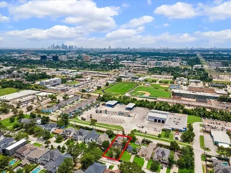 1249 Du Barry Lane Houston TX 77018