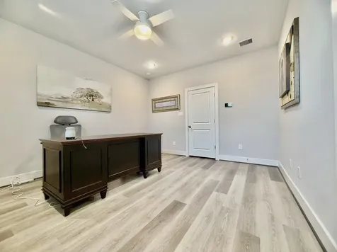 1254 N Post Oak Road B Houston TX 77055