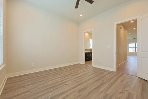 9514 Retriever Way Houston TX 77055