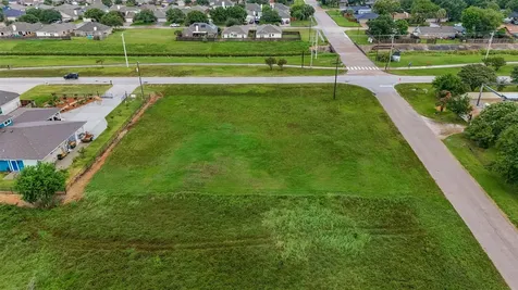 0 25th Avenue N Texas City TX 77590