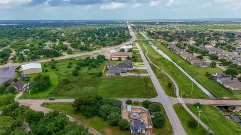 0 25th Avenue N Texas City TX 77590