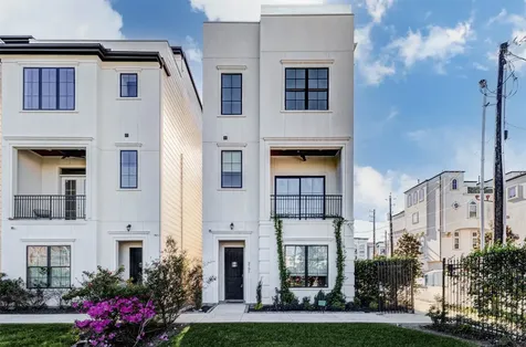 2751 Freund Street Houston TX 77003