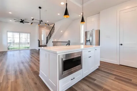 2751 Freund Street Houston TX 77003