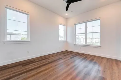 2751 Freund Street Houston TX 77003