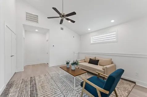 9618 Habitat Street Houston TX 77075