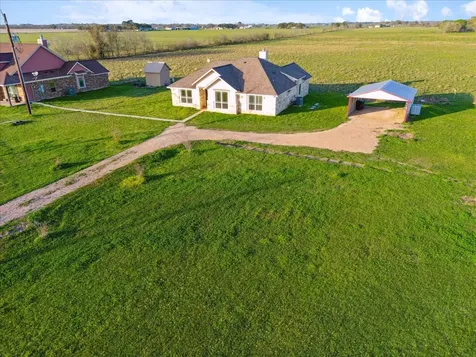 2407 Thuesen Road Beasley TX 77417