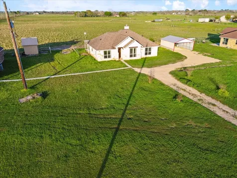 2407 Thuesen Road Beasley TX 77417