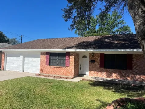1104 E 13th Street Deer Park TX 77536