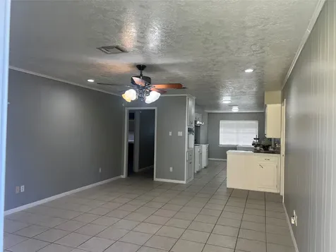1104 E 13th Street Deer Park TX 77536