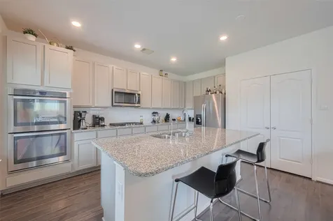 1714 Clifton Hills Lane Richmond TX 77469
