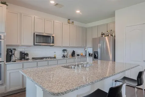 1714 Clifton Hills Lane Richmond TX 77469