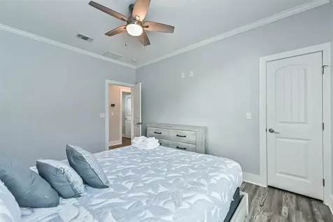 4133 4th Street Galveston TX 77554