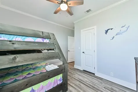 4133 4th Street Galveston TX 77554