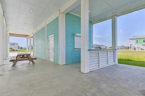 4133 4th Street Galveston TX 77554