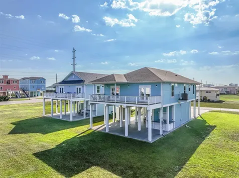 4133 4th Street Galveston TX 77554