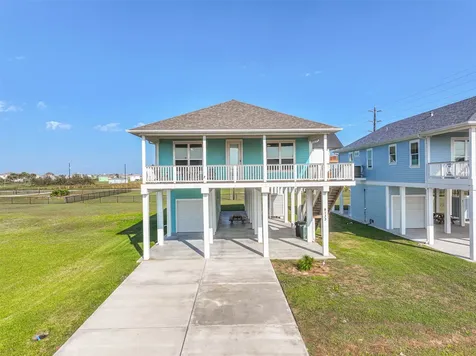 4133 4th Street Galveston TX 77554