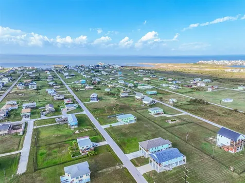 4133 4th Street Galveston TX 77554