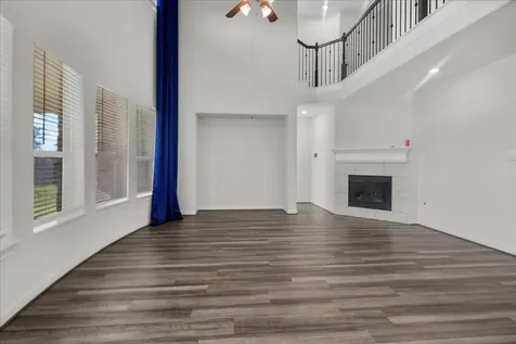 13814 Russell Court Mont Belvieu TX 77523