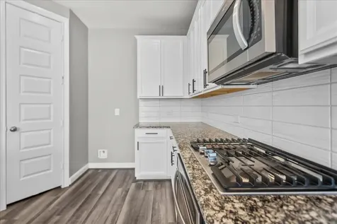 13814 Russell Court Mont Belvieu TX 77523