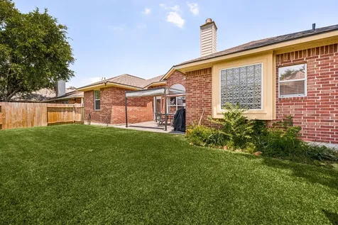 26867 Castlecliff Lane Kingwood TX 77339