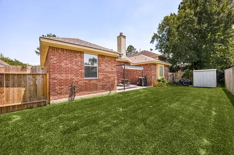 26867 Castlecliff Lane Kingwood TX 77339