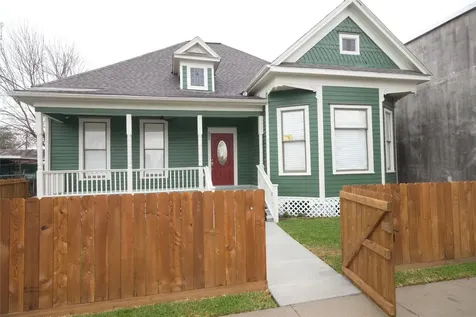 505 Winnie Street Houston TX 77009