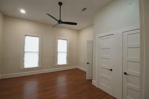 505 Winnie Street Houston TX 77009
