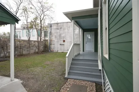 505 Winnie Street Houston TX 77009