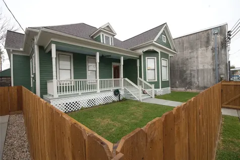 505 Winnie Street Houston TX 77009