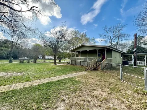 908 N Pitzer Street Colmesneil TX 75938