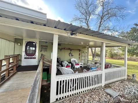 908 N Pitzer Street Colmesneil TX 75938