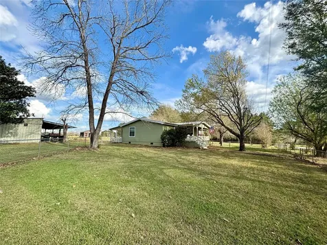 908 N Pitzer Street Colmesneil TX 75938