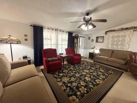 908 N Pitzer Street Colmesneil TX 75938