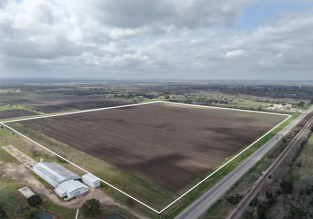 14292 Hwy 90 Alt East Bernard TX 77435