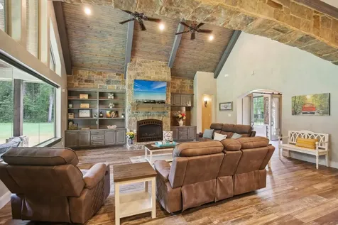 21999 Blazing Trail New Caney TX 77357