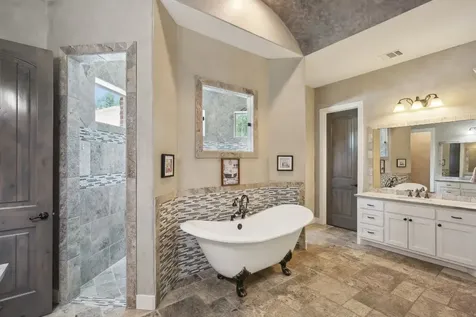 21999 Blazing Trail New Caney TX 77357