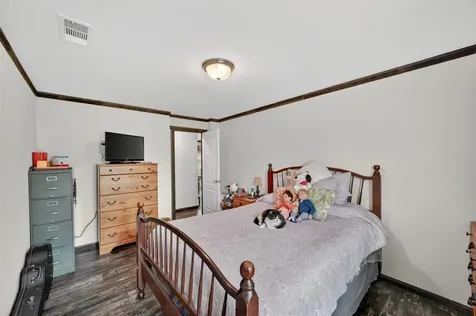 6072 County Road 122 Hallettsville TX 77964