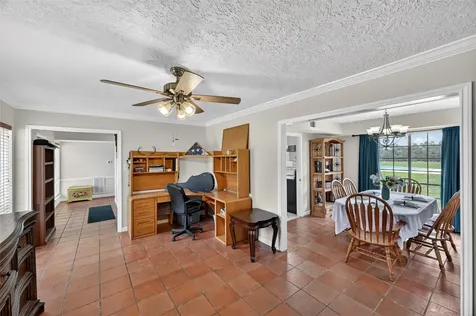 6072 County Road 122 Hallettsville TX 77964