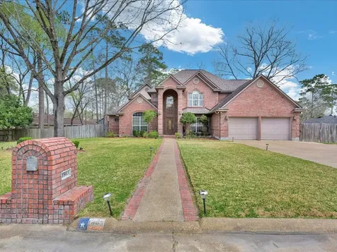 1803 Live Oak Lane Lufkin TX 75904