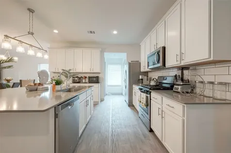 17 Desert Spring Lane Manvel TX 77578