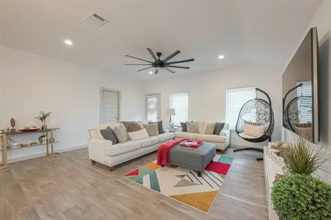 17 Desert Spring Lane Manvel TX 77578