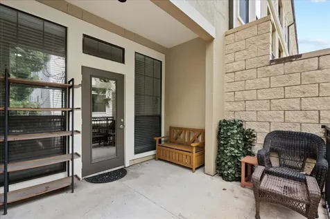 2120 Kipling Street 206 Houston TX 77098
