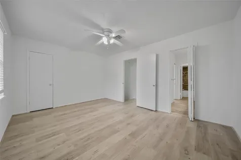 1403 Blalock Road 15 Houston TX 77055