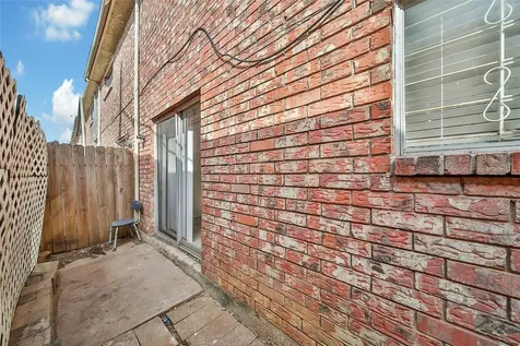 1403 Blalock Road 15 Houston TX 77055