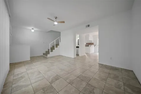 1403 Blalock Road 15 Houston TX 77055