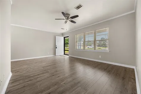 223 Wildwood Street Baytown TX 77520